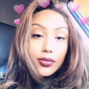 Meet your Posher, Faith